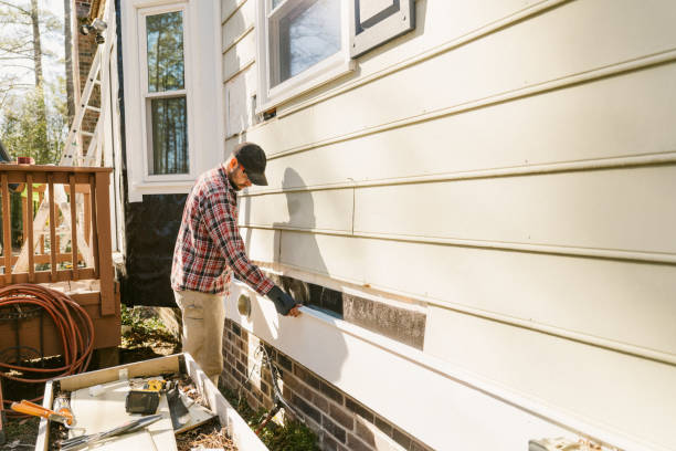 Top rated local Storm Damage Siding Repair specialists in Denver, CO